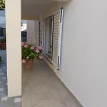 Ka - Ro Pensión 3*