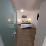 Pensión Ka - Ro 3*