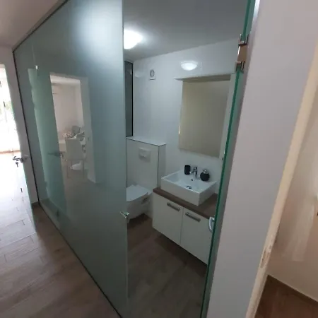 Ka - Ro Guest house Bibinje