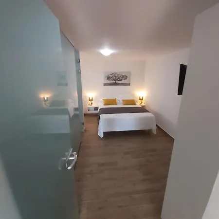 Guest house Ka - Ro 3*