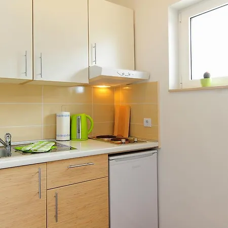 Guest house Ka - Ro 3*