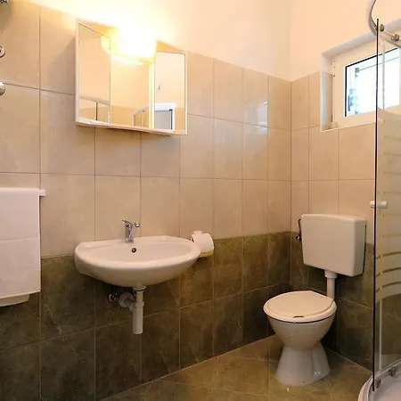 Ka - Ro 3* Bibinje