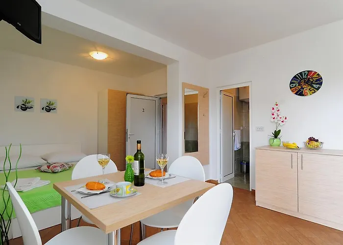 Ka - Ro 게스트하우스 비빈제