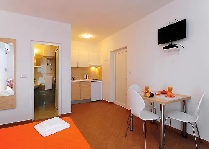 Gæstehus Ka - Ro 3*